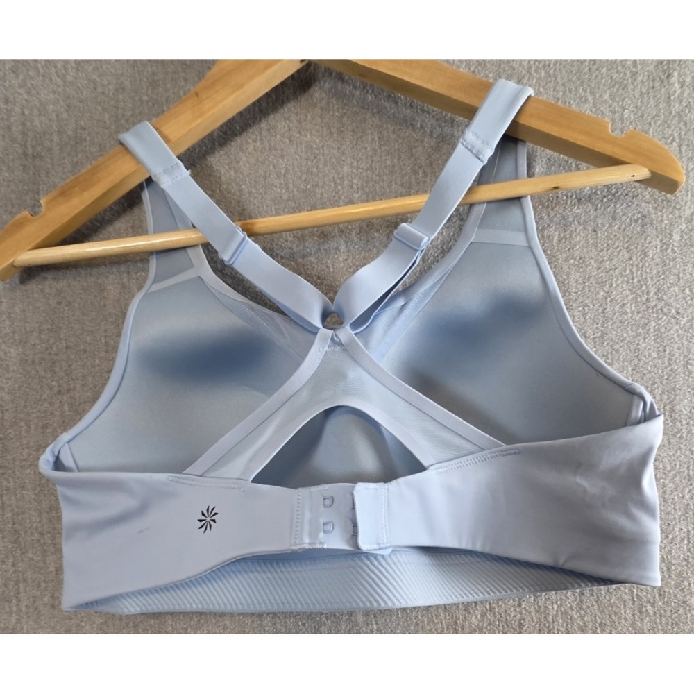 Athleta Sports Bra Women's Size 36C Light Blue Padded Racerback Adjustable